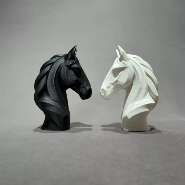 sg-11134201-820m2-mo0k797e7mkhef.webp Geometric Horse Head Sculpture